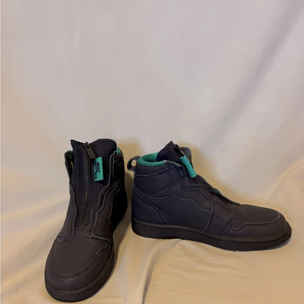 NWOT Nike Air Jordan 1 Dark Navy and Aqua Zip UPS - Picture 1 of 8